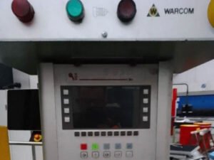 Pressa piegatrice Warcom Futura 3000×100 ton