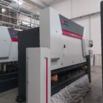 Pressa Piegetrice Nuova DENER XL 3020×135 Ton Esa 875 nr.6 Assi