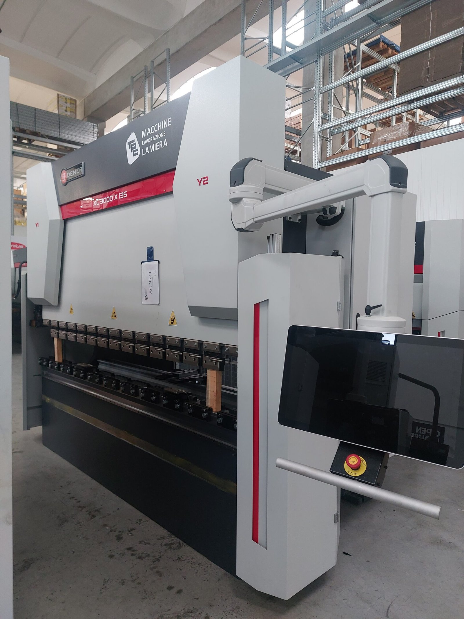 Pressa Piegetrice Nuova DENER XL 3020×135 Ton Esa 875 nr.6 Assi