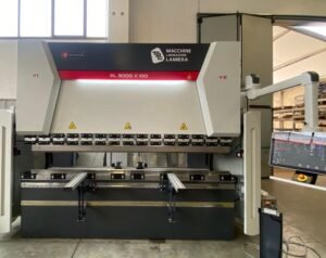 Pressa Piegetrice Nuova DENER XL 3020×100 Ton Esa 840 Nr. 4 Assi