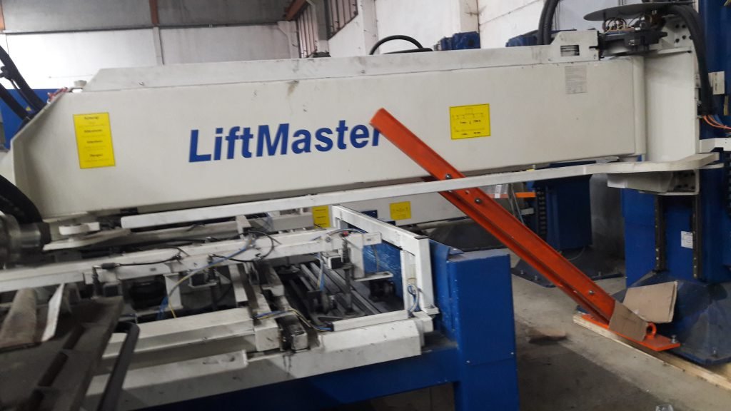 LiftMaster Trumpf 3000×1500 mm