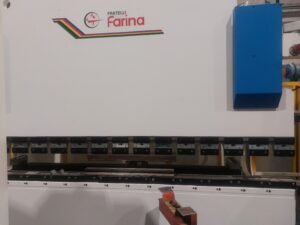 Pressa Piegatrice Idraulica Farina 3300×110 Ton