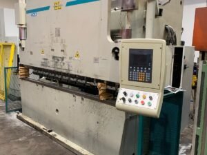 Pressa Piegatrice Idraulica BL 3000x120 Ton