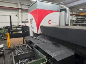 Taglio Laser Tubo Fibra Cutlite Penta modello Fiber Tube TL 220T - 4000W